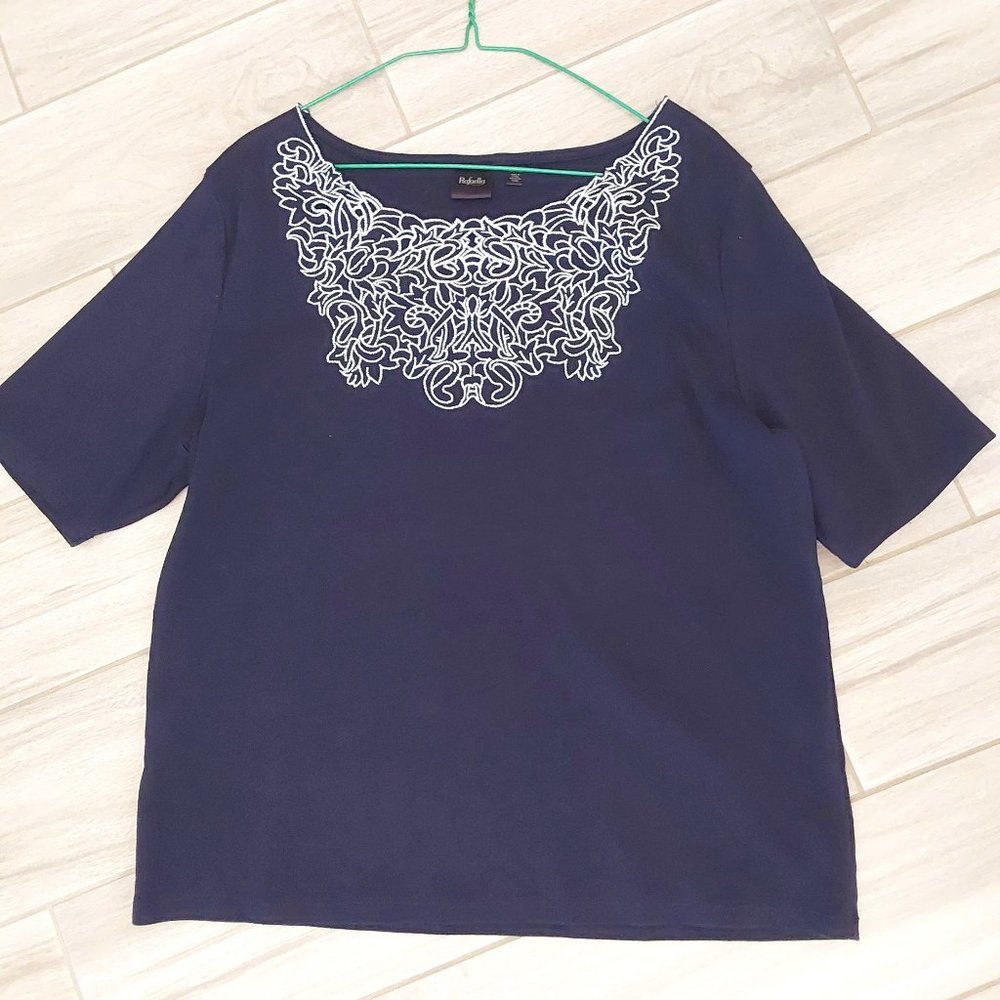 Rafaella Embroidered Navy Elbow Sleeve Sweater Top. Plus Size 2X